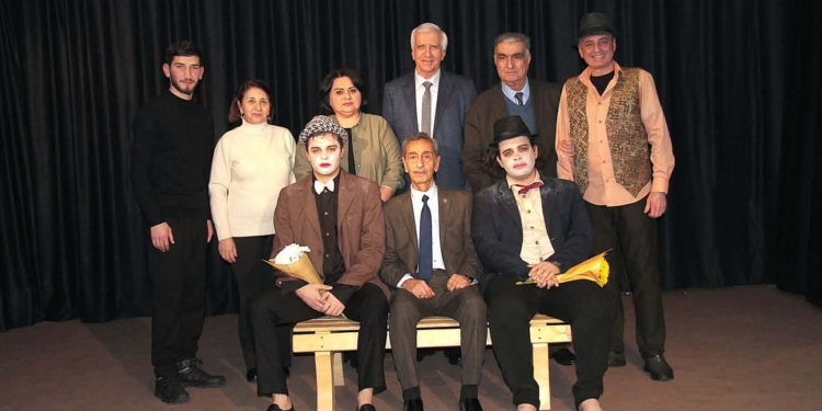 Azərbaycanda yeni teatr studiyası yarandı – “Eynək” ilk tamaşasını təqdim etdi