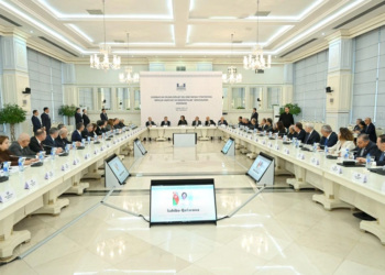 Milli Məclisdə Azərbaycan dilinin mövcud vəziyyətinə həsr olunan konfrans keçirilib