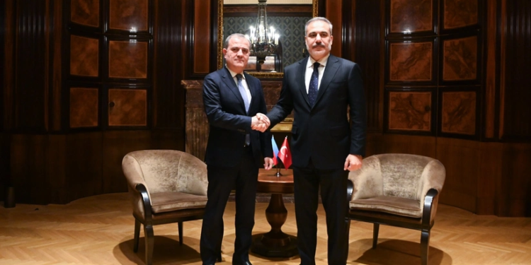 Ceyhun Bayramov və Hakan Fidanla görüşüb