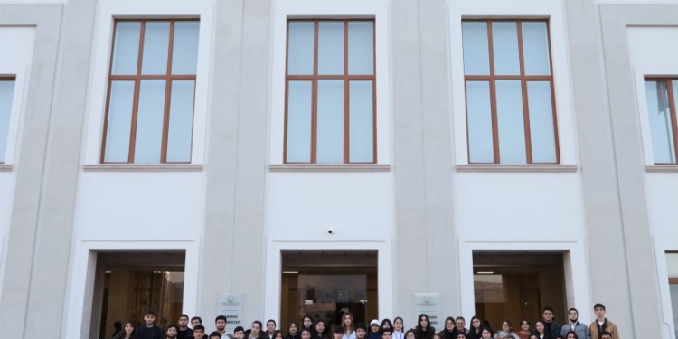 Tanınmış güləşçilər Qarabağ Universitetində olub