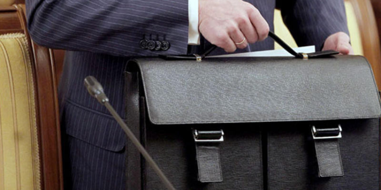 SON DƏQİQƏ! Məşhur general vəzifəsindən AZAD OLUNDU - FOTO