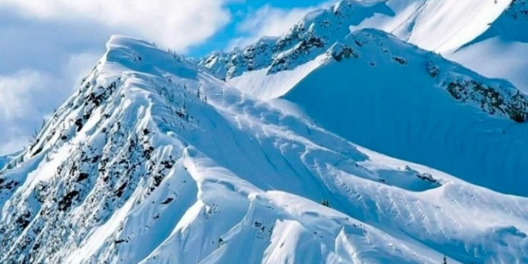 Şahdağa 5, Qrız və Xınalığa 4 sm qar yağıb