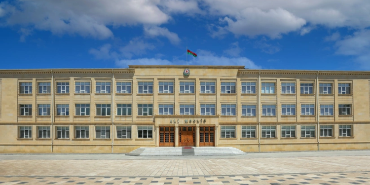 Naxçıvan Ali Məclisinin Daxili Nizamnaməsinə dəyişiklik edilib