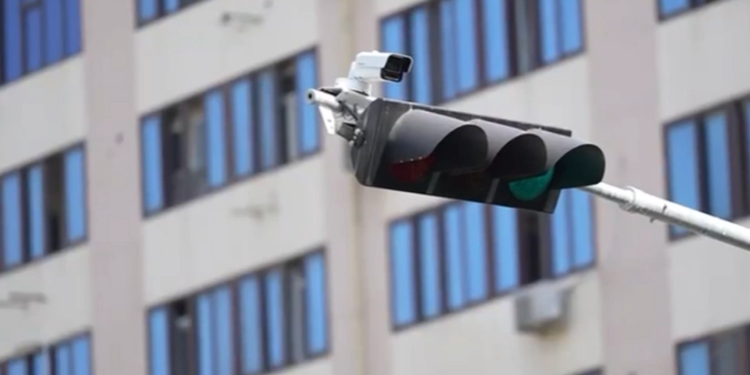 Bakıda ilk dəfə "ağıllı svetoforlar" quraşdırılıb