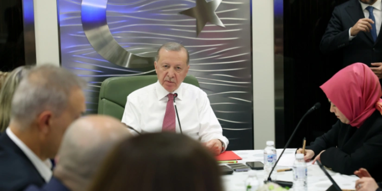 Türkiyə Prezidenti: Əhatəli bir konstitusiya hazırlamaq niyyətindəyik