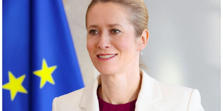 Aİ Rusiyaya qarşı sanksiya siyahılarına 40 gəmi daxil edəcək