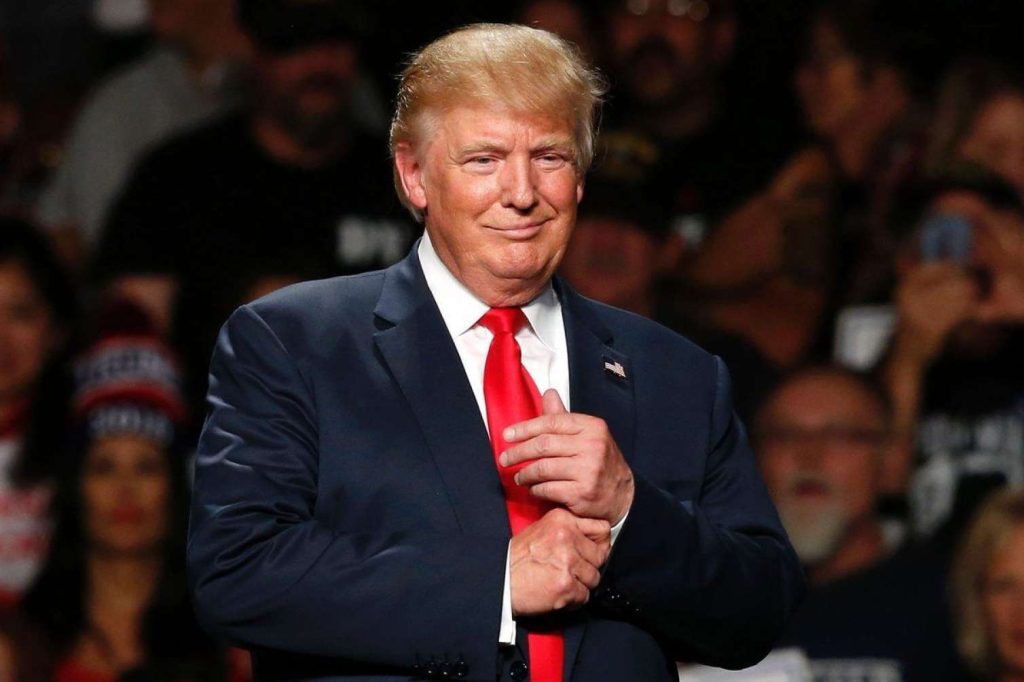 İranda rejim dəyişikliyi baş verdi - Tramp