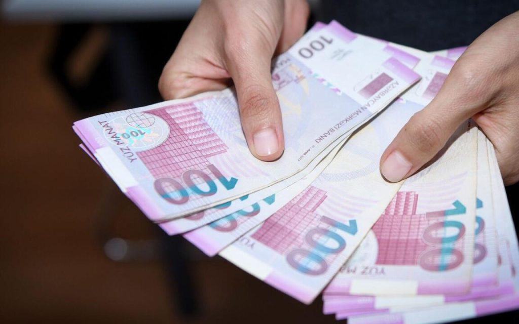 Maaş alanların nəzərinə - Deputat ŞAD XƏBƏR VERDİ