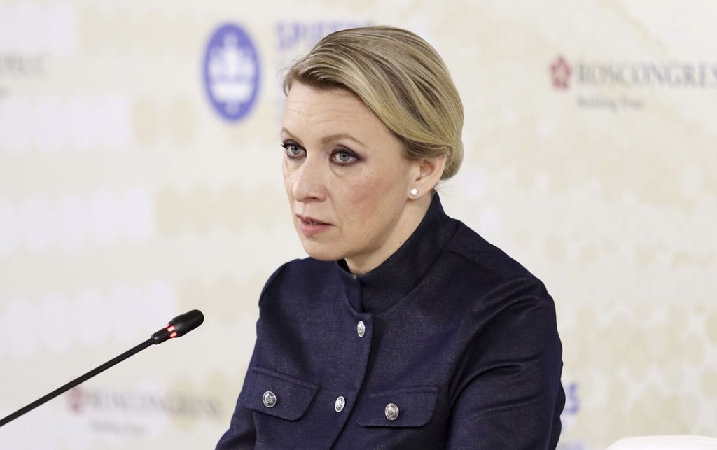 “Ermənilərə Rusiyaya qarşı vuruşmağı öyrədirlər” - Zaxarova