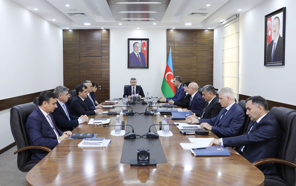 İnam Kərimov iclas keçirdi - Foto
