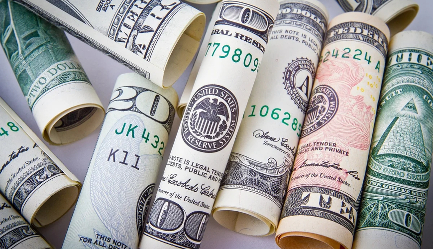 Dollar almaq istəyənlərin NƏZƏRİNƏ