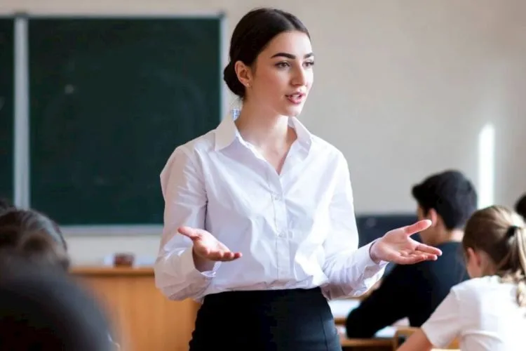 Müəllimlərin geyimi necə olacaq? – RƏSMİ AÇIQLAMA