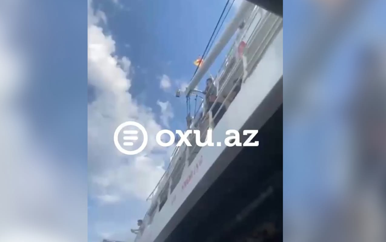 Qara dənizdə azərbaycanlıların olduğu gəmiyə PUA hücumu – Anbaan- Video