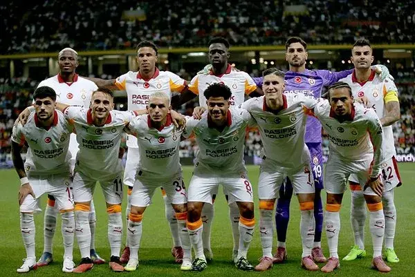 "Qalatasaray"da gözlənilməz ayrılıq