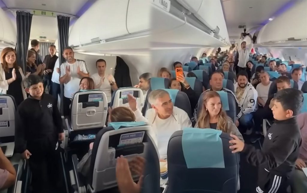 11 yaşlı Əhəd təyyarədə oxudu - Anar Ələkbərov video paylaşdı