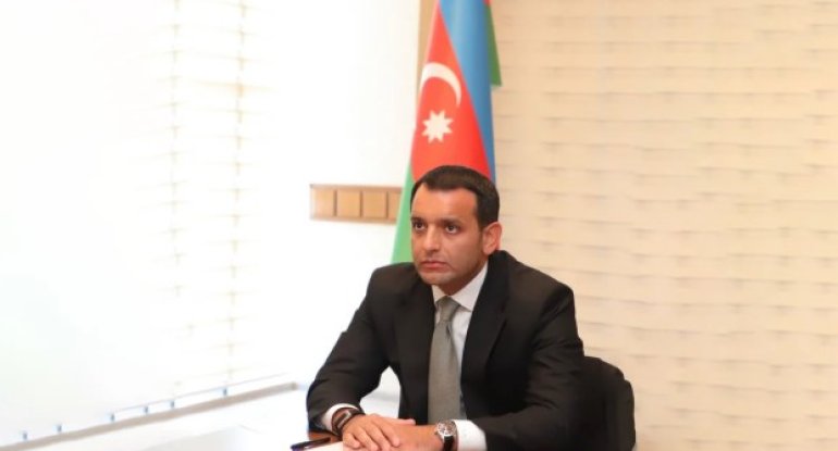 Yeni icra başçısı 3 nəfərə vəzifə verdi