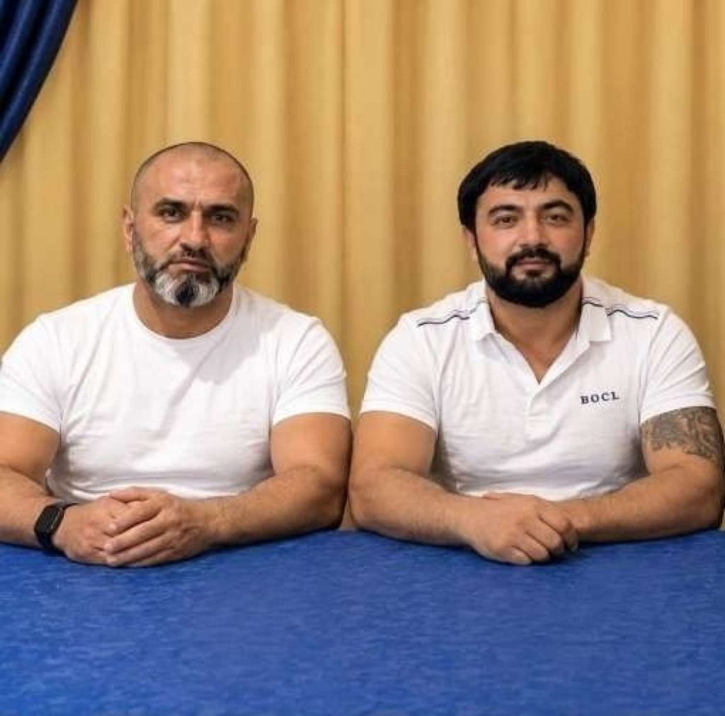 Deputat Arzuxan Əlizadənin oğlunu Ceyhunla nə birləşdirib? – Şok fotolar
