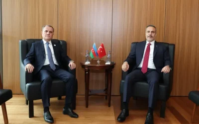 Azərbaycan və Türkiyə XİN rəhbərləri görüşdü