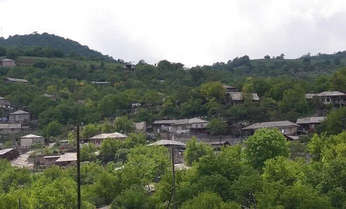 Azərbaycan vətəndaşları Ermənistana keçib? – Açıqlama