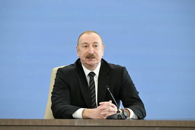 Prezident SƏRƏNCAM İMZALADI