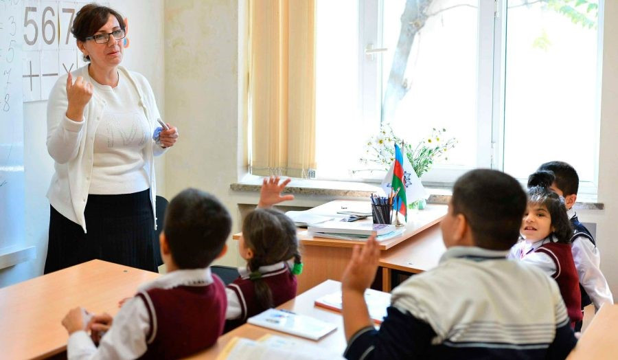 Azərbaycan məktəblərində gözlənilən yeni qadağa – Mühüm DƏYİŞİKLİK