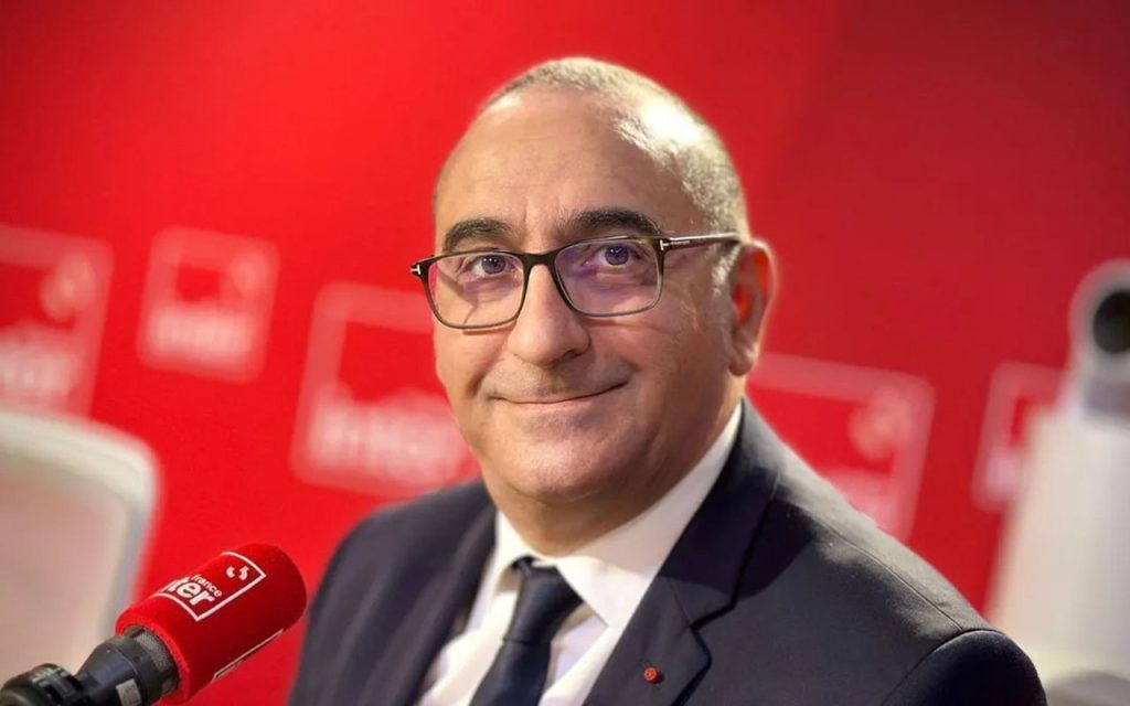 İstefa verdi – Makron qəbul etmədi