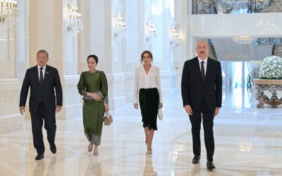 Prezidentlə xanımının adından rəsmi nahar verildi – Video